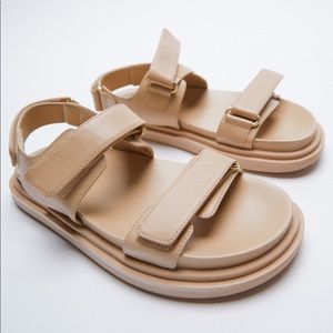 SOLD!! ZARA Leather sandals size 40